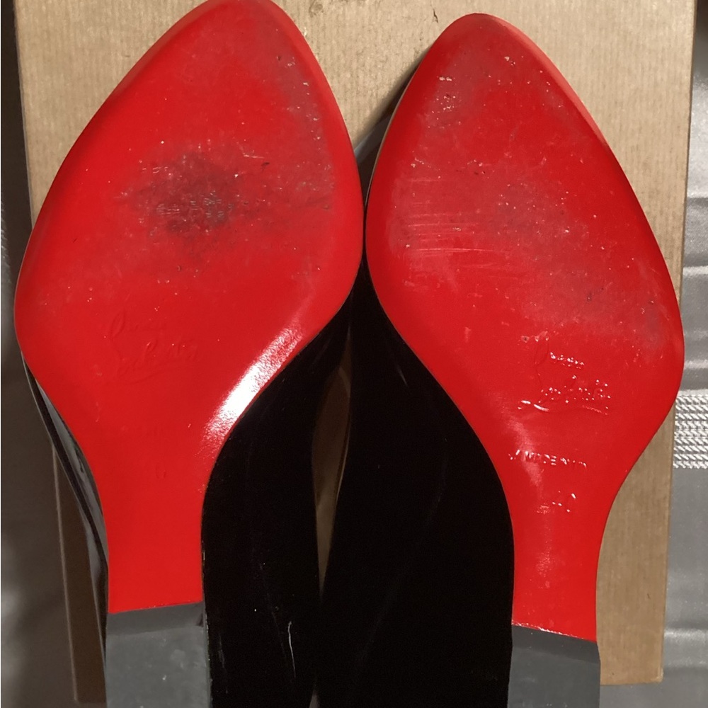 Christian Louboutin Black Patent Leather Pointed Toe Pump - Picture 3 of 7